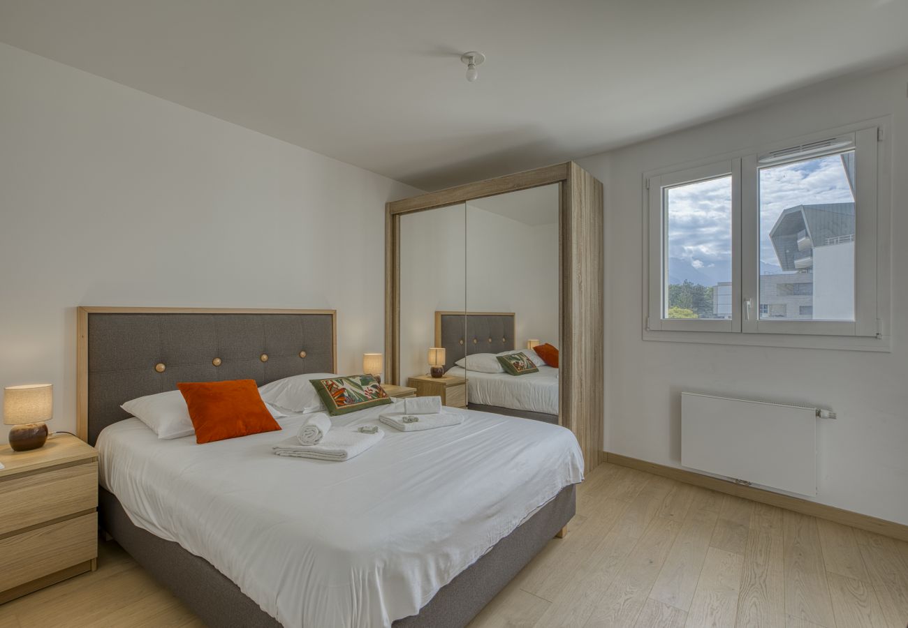 Apartamento en Annecy - View Point beach 4* - OG IMMO